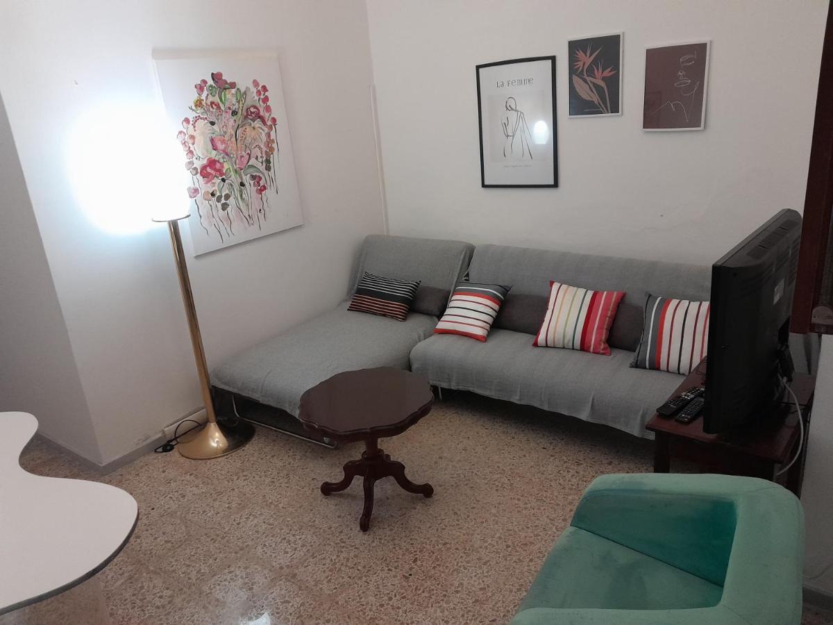 Apartmán Da Julia Oristano Exteriér fotografie